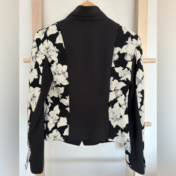 Rachel Roy Flower Blazer - Picture 3 of 7